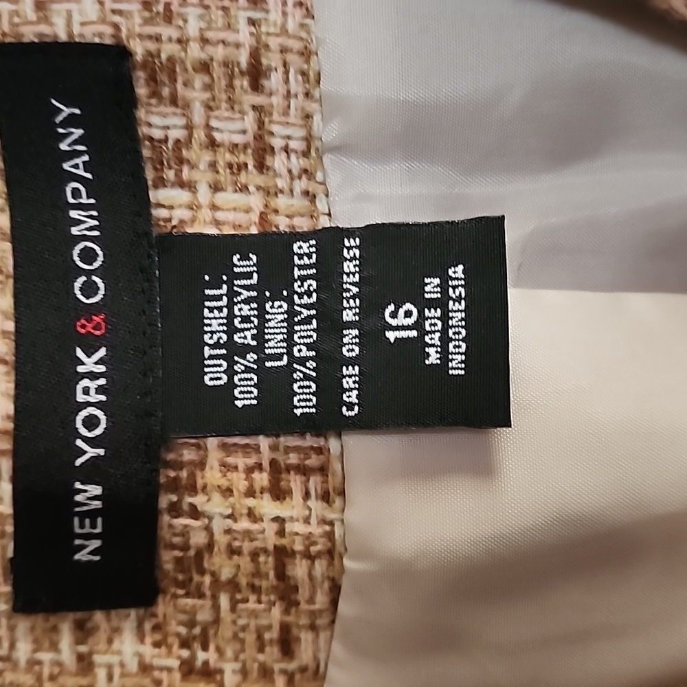 New York & Company Skirt Suit Size 16 - Picture 3 of 14